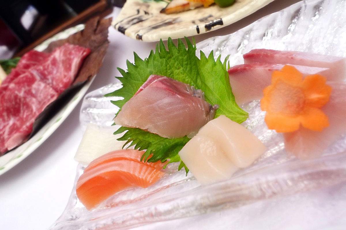 夕食メニュー例